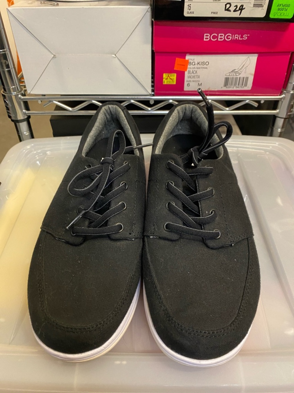 Cuater Canvas Shoes